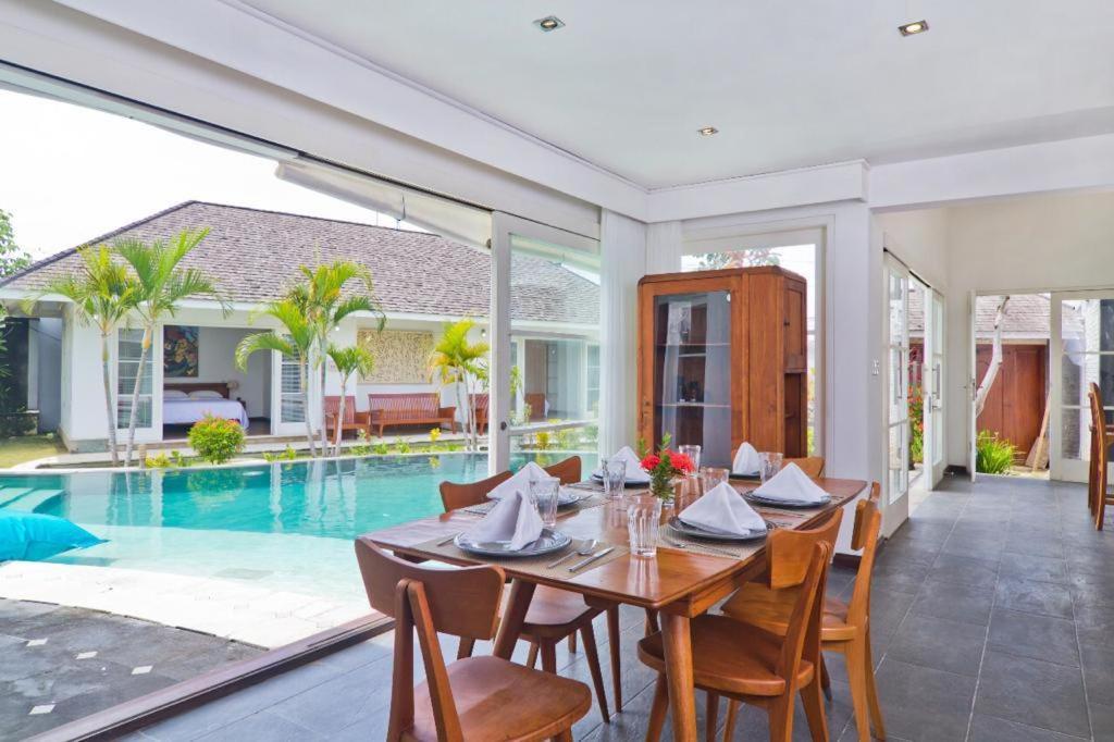 Batu Bolong Residence Canggu (Bali) Exterior photo